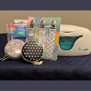 Gender Neutral Baby Bundle - Hiccapop Wipe Warmer, Pacifier Clips, Teething Mit